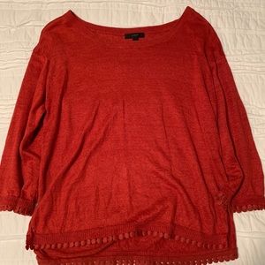 DETAILED BURNT ORANGE SWEATER